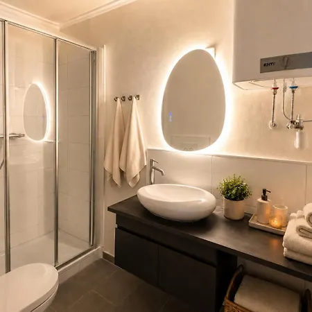 Book-a-room 32 Solnohrad