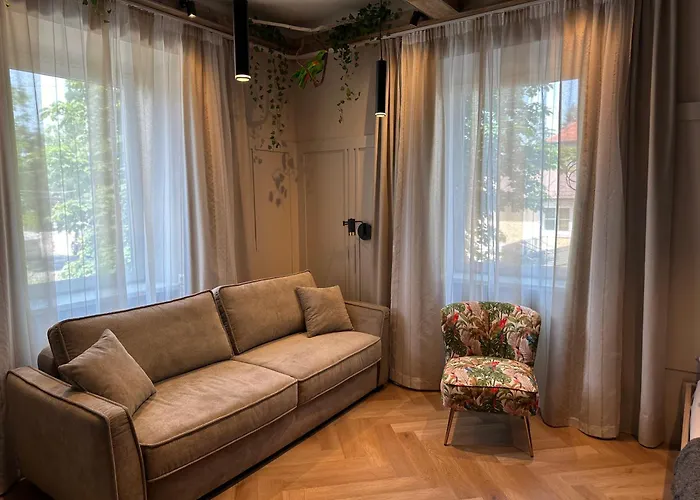 Book-a-room 32 * Salzburg